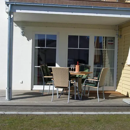 Strandpark Luebecker Bucht Meerkieker *